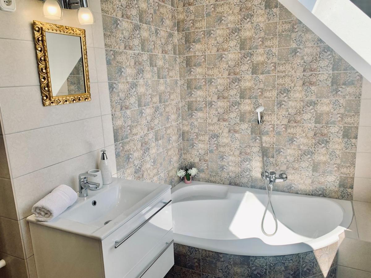 Apartment Strazsa Vendeghaz